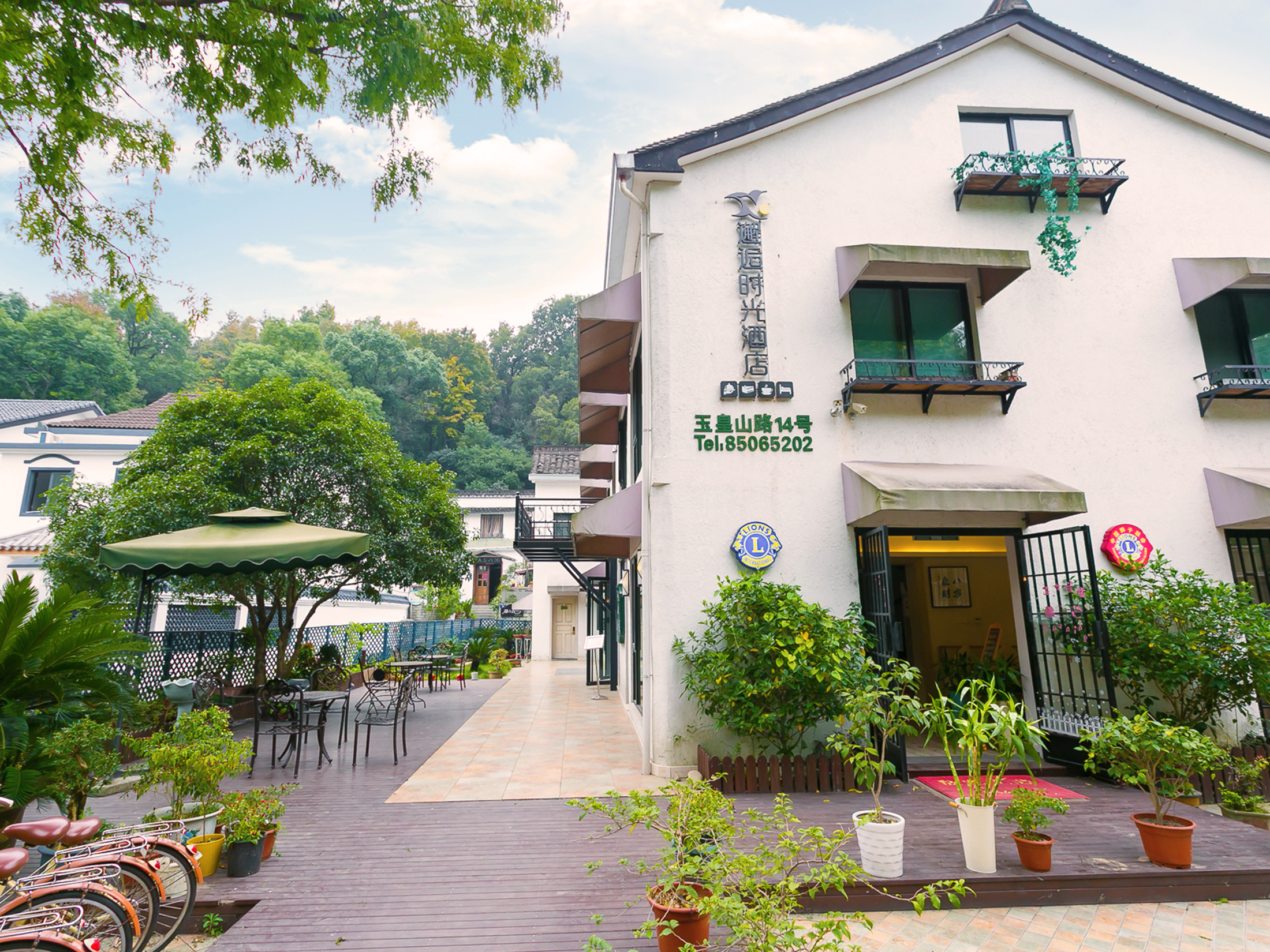 hotel overview picture