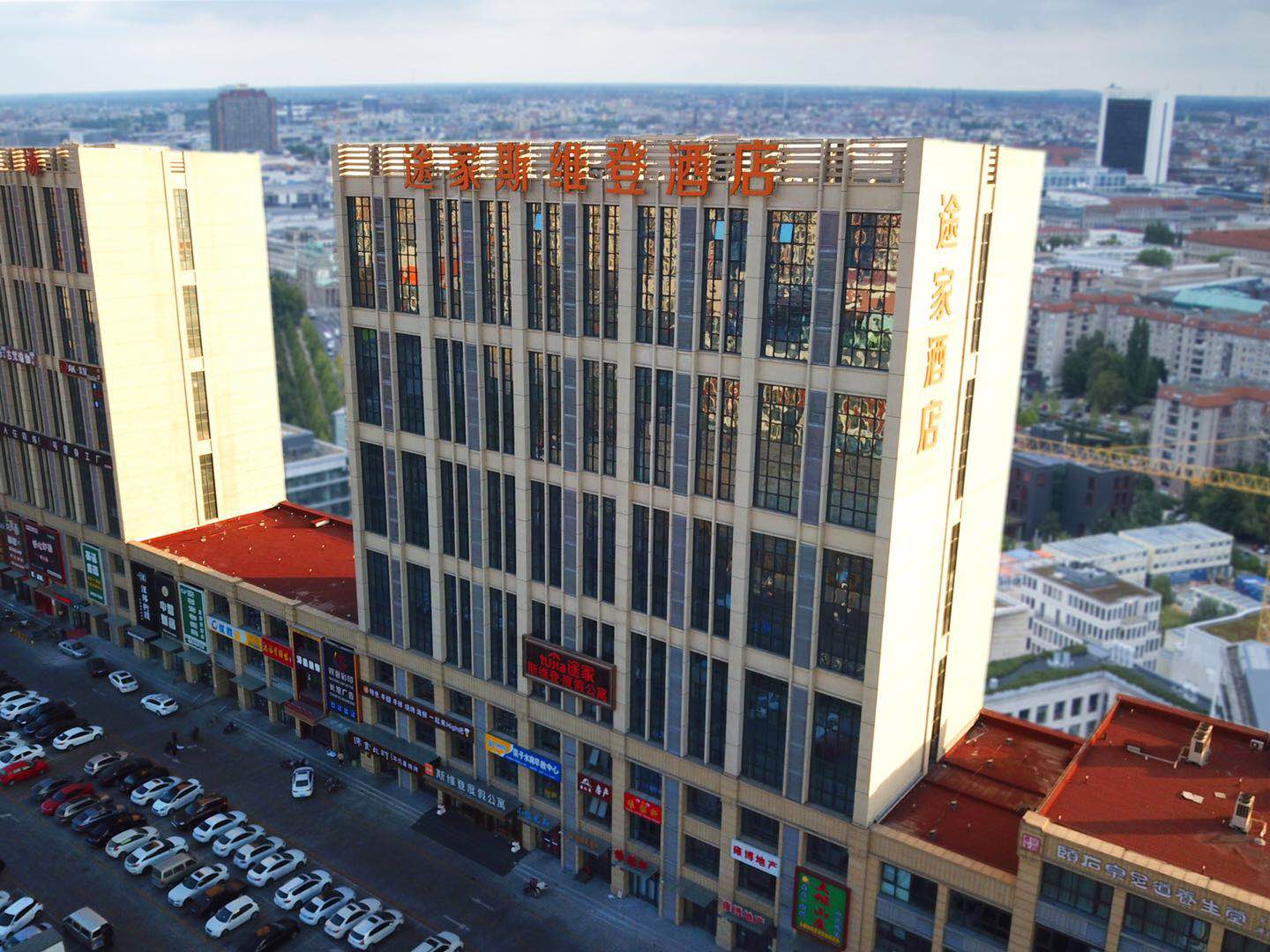 hotel overview picture