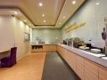 city-comfort-hotel-guilin-railway-station-overpass
