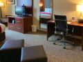 comfort-suites-texas-avenue