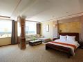 xinyuewan-holiday-hotel
