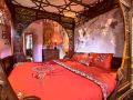 24-north-latitude-theme-hotel