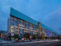 kaison-pusham-hotel