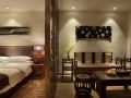 q-plus-west-street-hotel