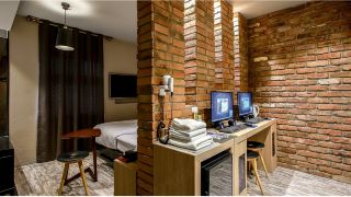 celint-hotel