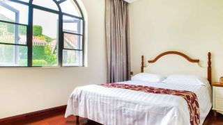 green-field-seaview-party-villa