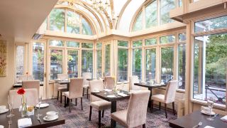 corus-hyde-park-hotel