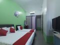 oyo-880-hotel-purple-town
