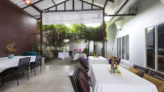 the-lantern-hostel-chalong-phuket