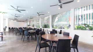 lodge-paradize-hotel-by-the-sqwhere