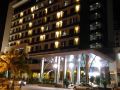 hig-hotel-deluxe-seaview-room