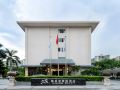 yelan-bay-resort