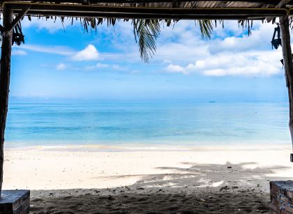 Isara Lanta Beach Resort