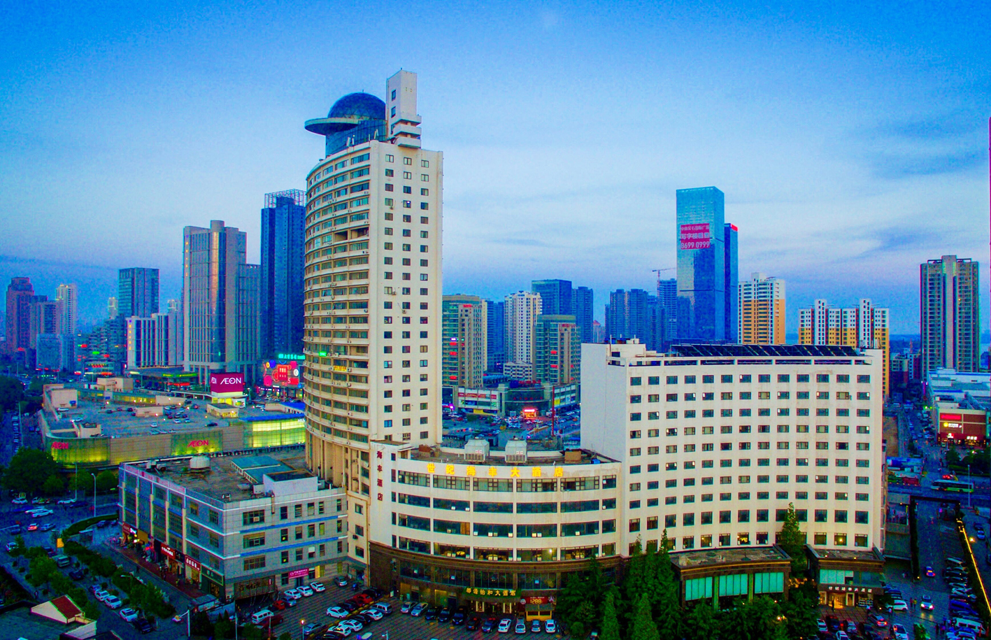 hotel overview picture