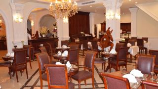 phasouk-vien-chantra-hotel