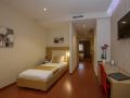sky-2-hotel