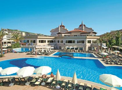 Aydinbey Famous Resort - Ultra All Inclusive