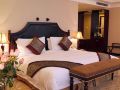 grand-hoya-hotel