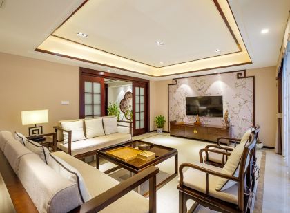 Moyin Holiday Villa
