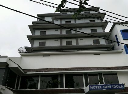 新意多拉飯店