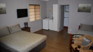 parry-creek-farm-tourist-resort-and-caravan-park