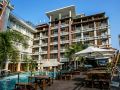 real-madrid-yachts-holiday-hotel-wanlvyuan-store
