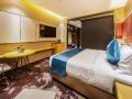 quanzhi-hotel-heshan-plaza-store-