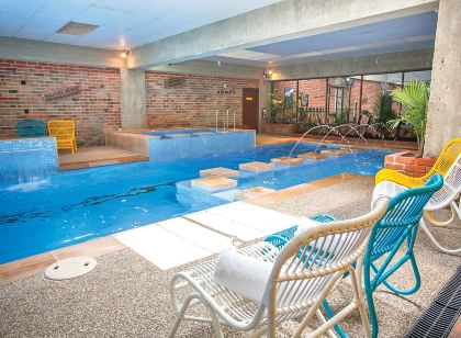 Sovereign Park Motor Inn
