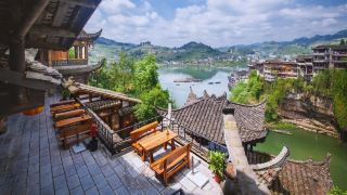 tuwang-palacebabutang-furong-town-waterfall-head-office