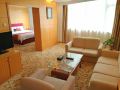 golden-lustre-hotel