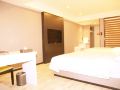 ruili-fashion-hotel-nantong-stacked-stone-bridge-home-textile-city-shop