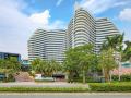 lantian-panorama-sea-view-apartment
