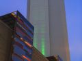 holiday-inn-and-suites-makati