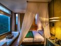 fuxian-lake-tongchenyuan-lakeview-hot-spring-hotel