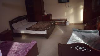 al-aziz-hotel