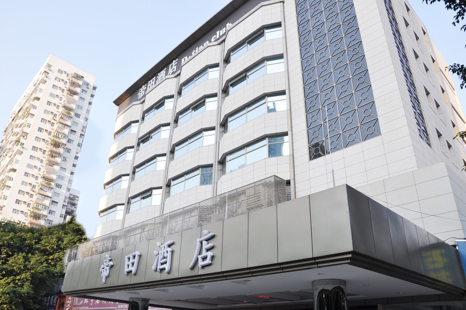 hotel overview picture