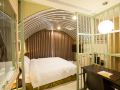 823tourist-hotel