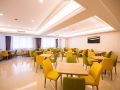 paul-holiday-inn-xi-an-high-speed-railway-north-station