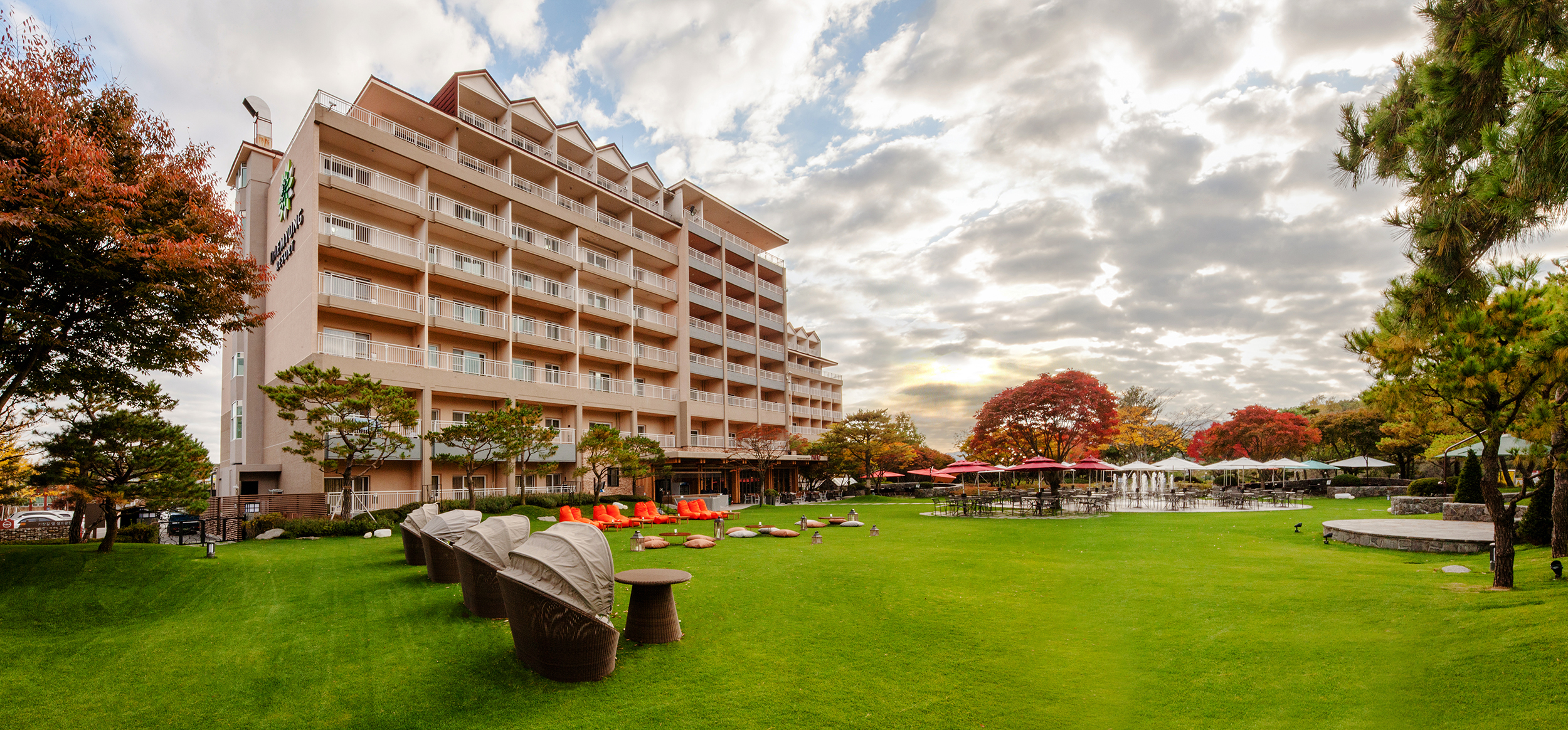 hotel overview picture
