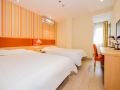 home-inn-shanghai-the-bund-nanjing-road-pedestrian-street