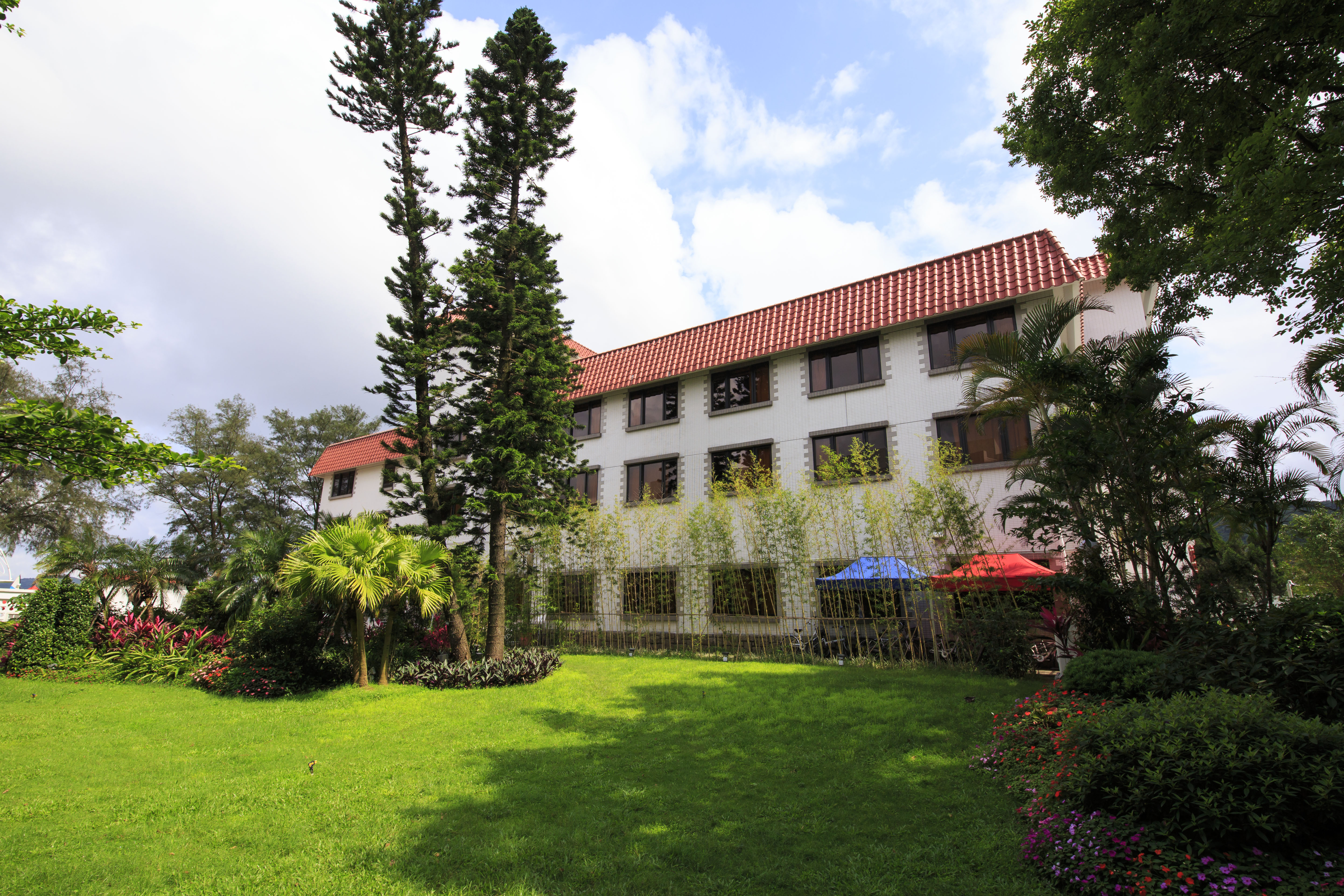hotel overview picture