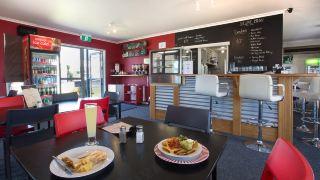 lknz-lodge-and-cafe