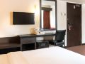 hotel-summer-view