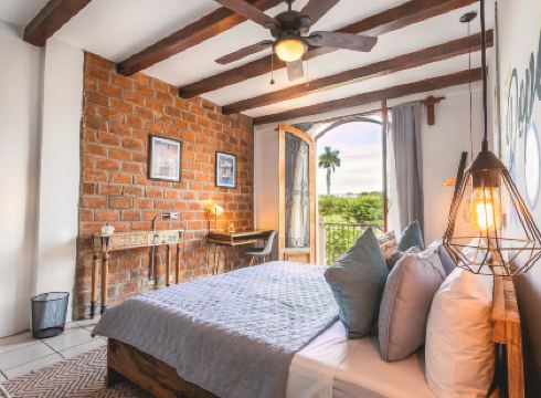 Socialtel Granada - Formerly Selina Granada