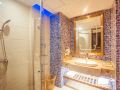 ripple-hotel-haining-railway-station