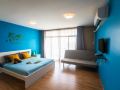 zzz-hostel