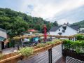 qushe-light-luxury-hotel