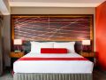 crowne-plaza-jfk-airport-new-york-city-an-ihg-hotel