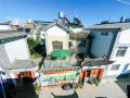 dali-green-house-hostel