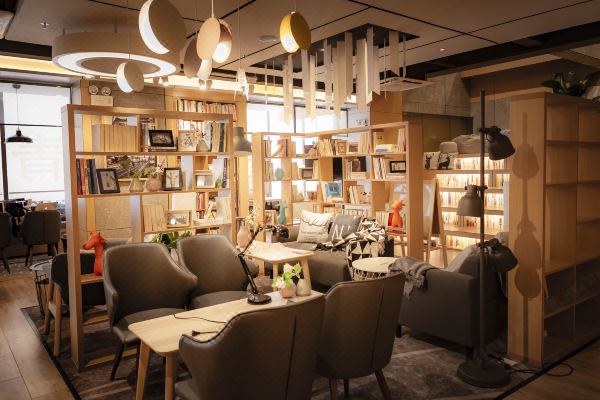 锦囊青年酒店(深圳布吉东站店)